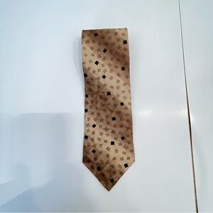 Arrow Men's Tan Geometric Pattern Tie
